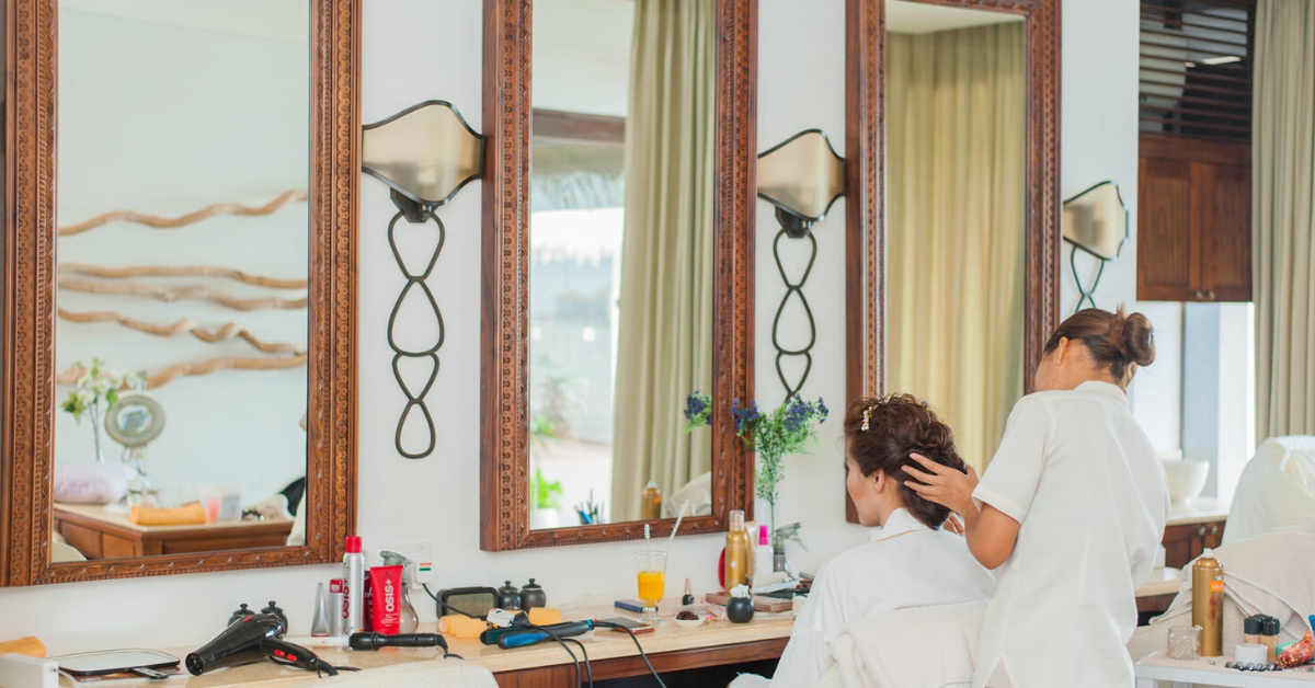 How to Enhance Re-Booking Services for Your Salon?